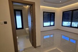 للايجار شقه جنوب خيطان 