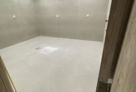 للايجار شقة في المنصورية تشطيب جديد اول ساكن