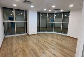 For rent samall office in al-sharq 2 licenes