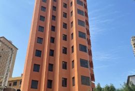 للبيع عماره بالفروانيه 