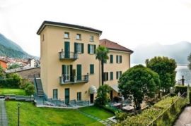 For rent: Building of 20 apartments or two 