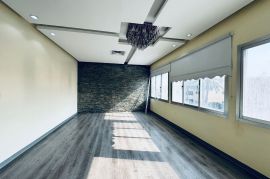 Apartment for rent, entire floor in Salwa, Block 1