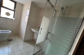 Rare Opportunity - Commercial Office for Rent 150 